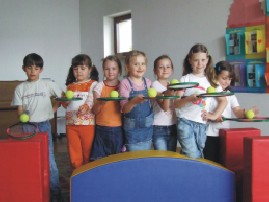 SMECZ - zaj�cia tenisowe dla dzieci w przedszkolach